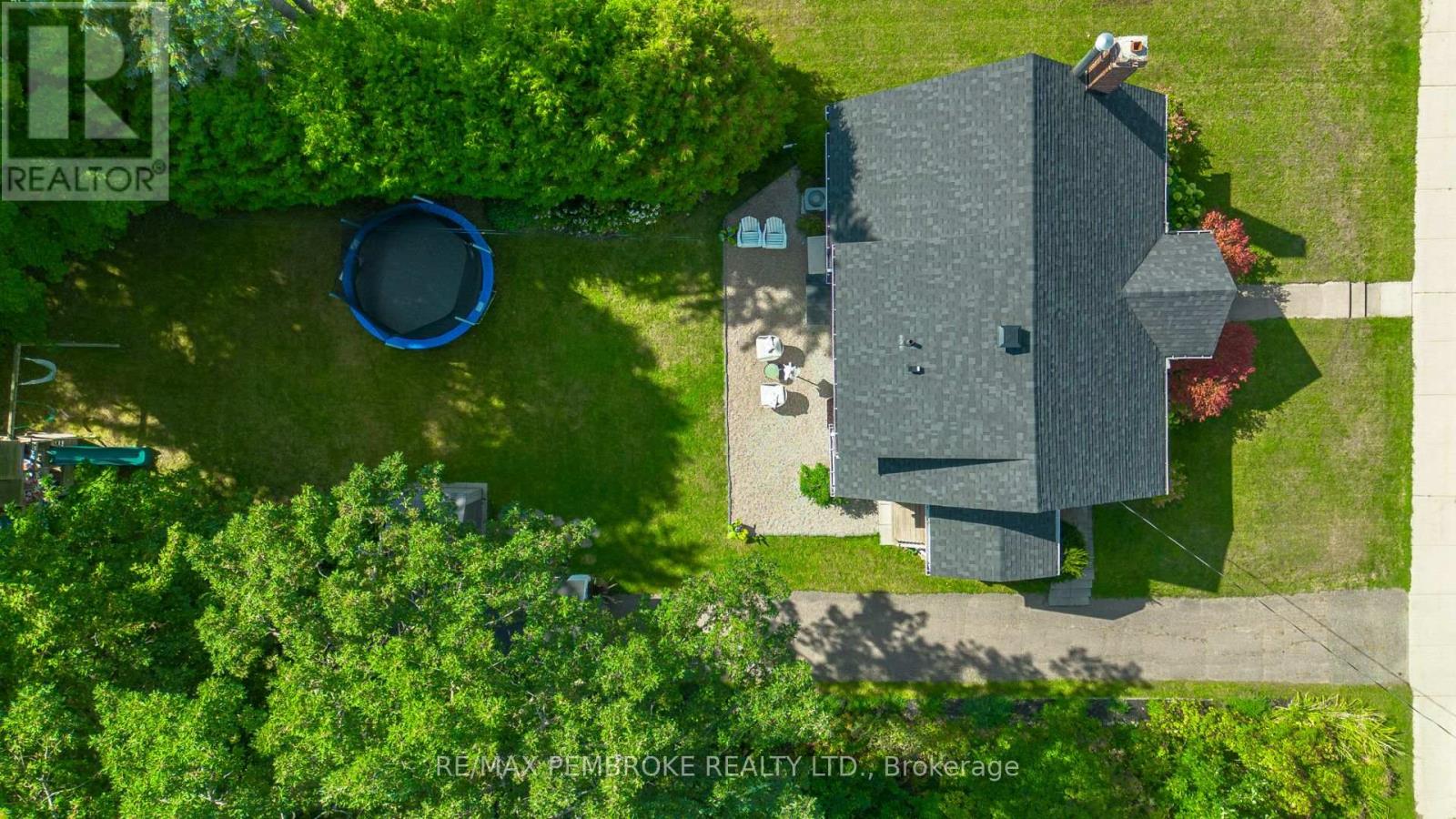 332 Esther Street, Pembroke, Ontario  K8A 3C8 - Photo 35 - X12874600