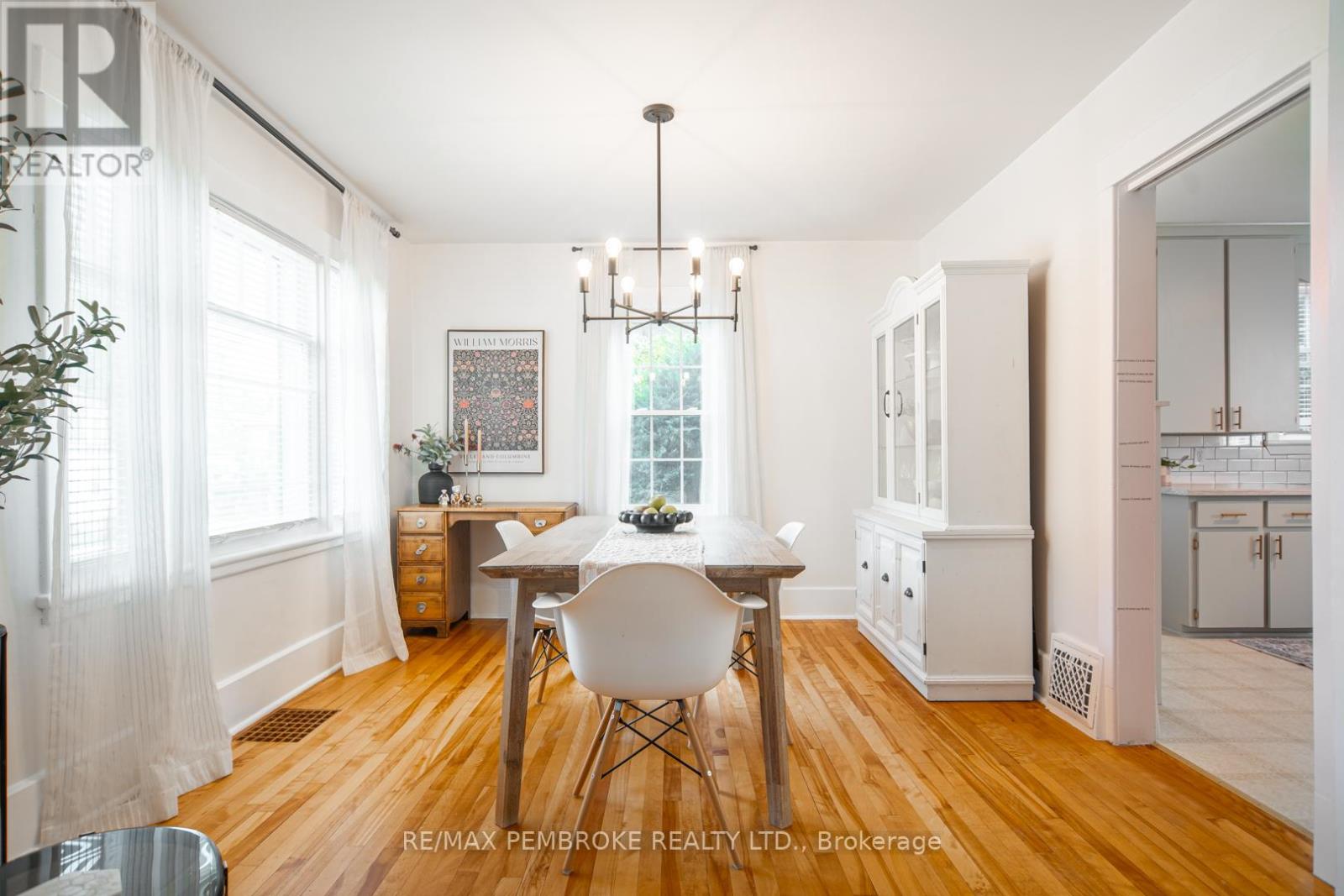 332 Esther Street, Pembroke, Ontario  K8A 3C8 - Photo 6 - X12874600