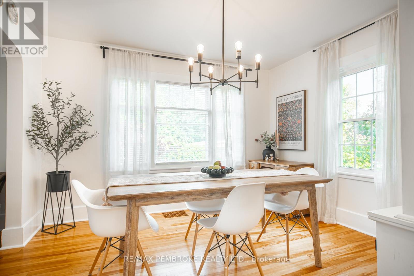 332 Esther Street, Pembroke, Ontario  K8A 3C8 - Photo 7 - X12874600