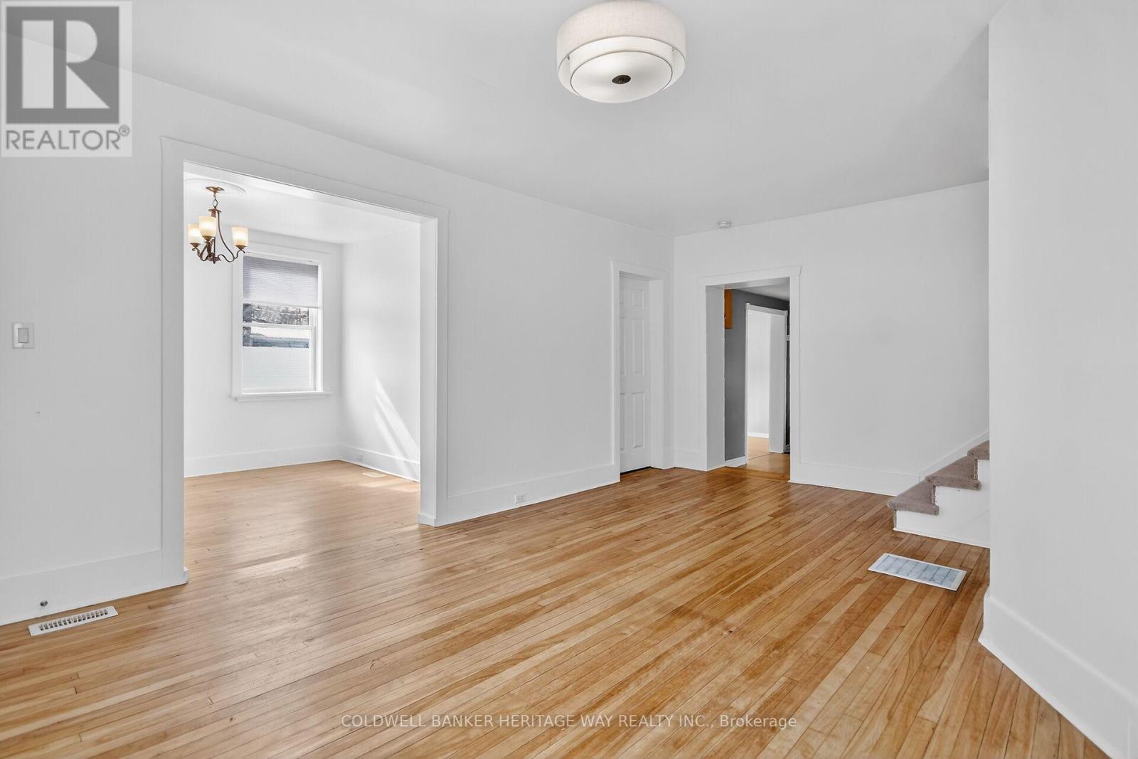 86 Brae Street, Mississippi Mills, Ontario  K0A 1A0 - Photo 7 - X12874544