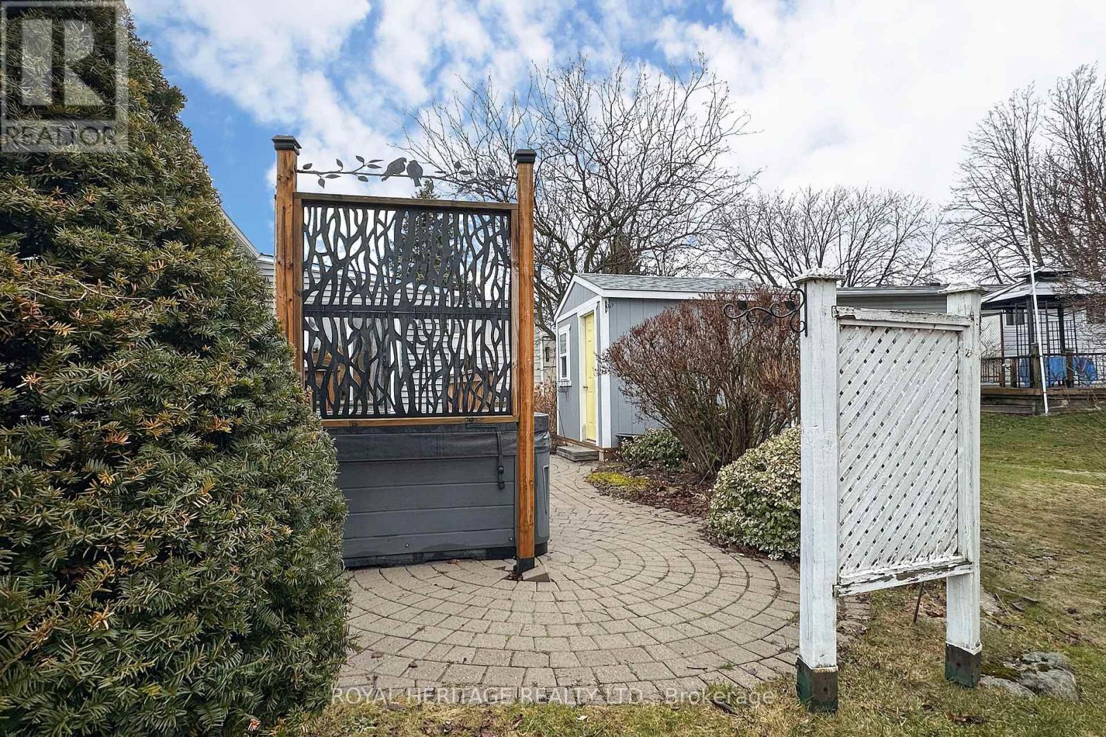 40 Bluffs Road, Clarington, Ontario  L1B 1A3 - Photo 31 - E12874514