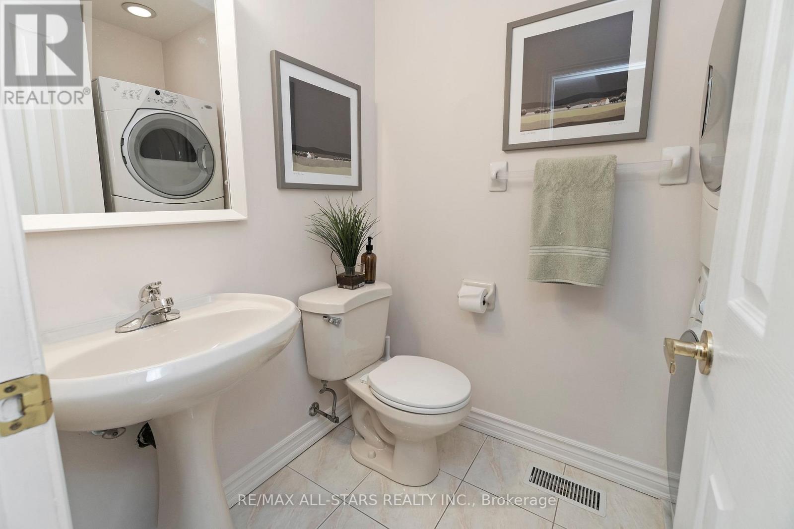 30 Blue Heron Beach Way, Markham, Ontario  L6E 1B4 - Photo 41 - N12874548