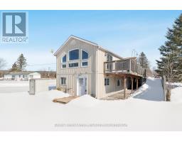 5632 PENETANGUISHENE ROAD, Springwater, Ontario