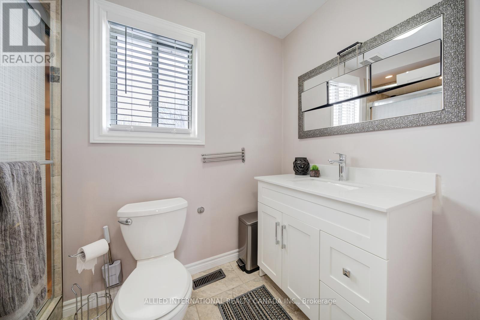 199 Esther Drive, Barrie, Ontario  L4N 9S9 - Photo 14 - S12874552