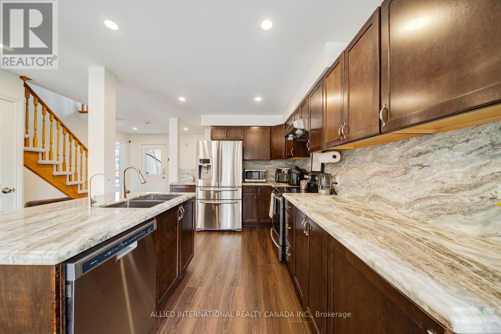 199 Esther Drive, Barrie, Ontario  L4N 9S9 - Photo 8 - S12874552