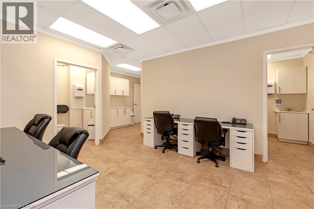 574 Upper James Street, Hamilton, Ontario  L9C 2Y6 - Photo 9 - 40811507