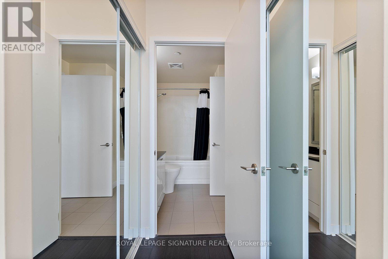 3301 - 3975 Grand Park Drive, Mississauga (City Centre), Ontario  L5B 4M6 - Photo 24 - W12842084