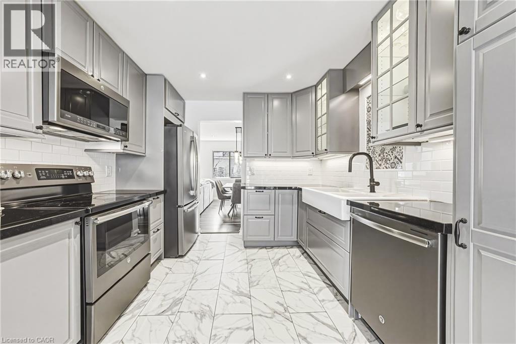 2055 Walkers Line Unit# 242, Burlington, Ontario  L7M 4B5 - Photo 9 - 40809643