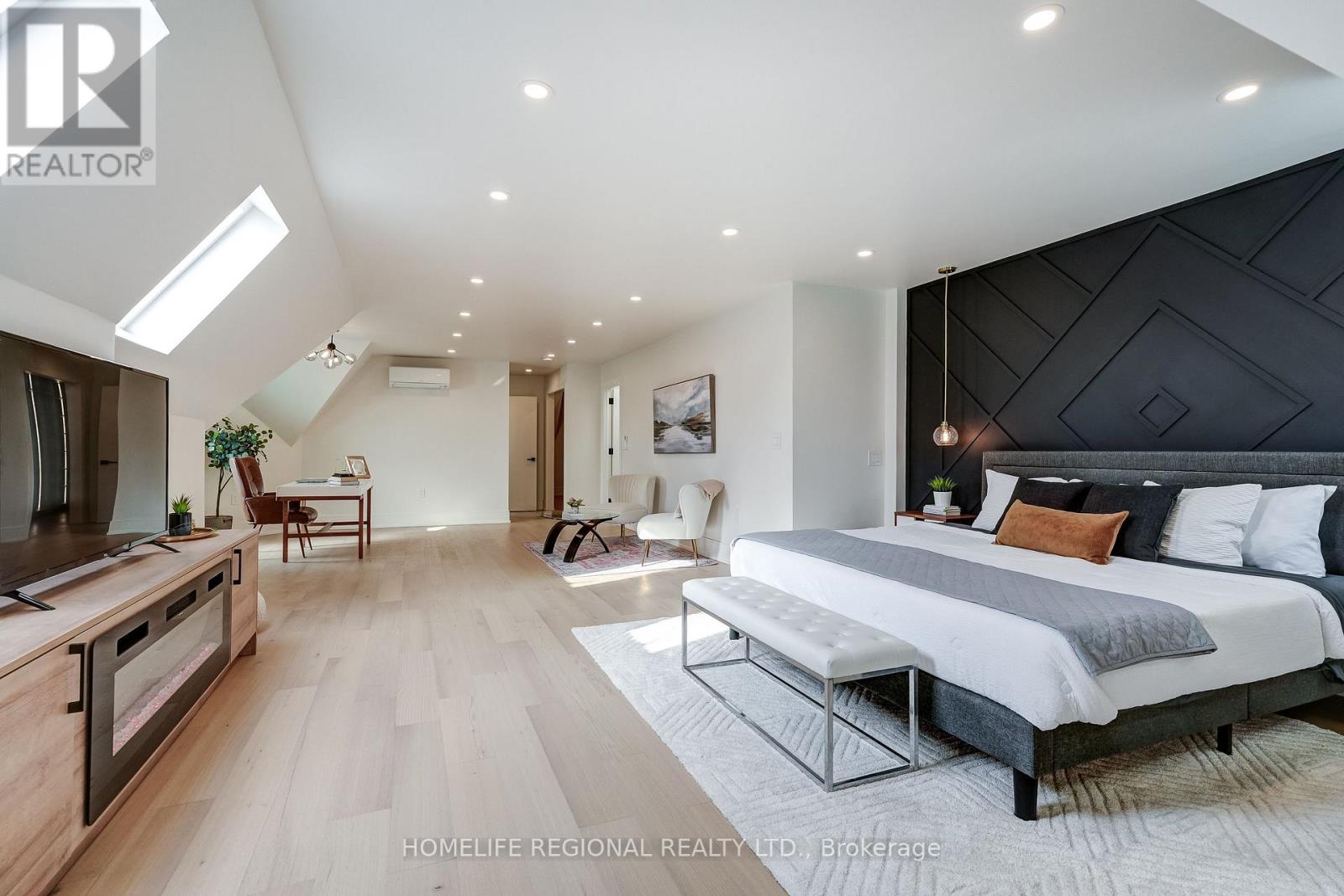 12 Macdonell Avenue, Toronto, Ontario  M6R 2A2 - Photo 29 - W12874496