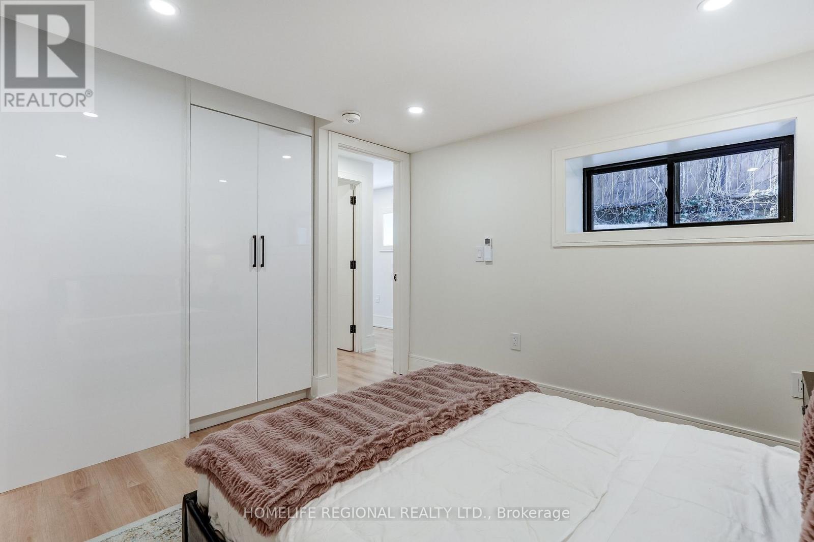 12 Macdonell Avenue, Toronto, Ontario  M6R 2A2 - Photo 41 - W12874496