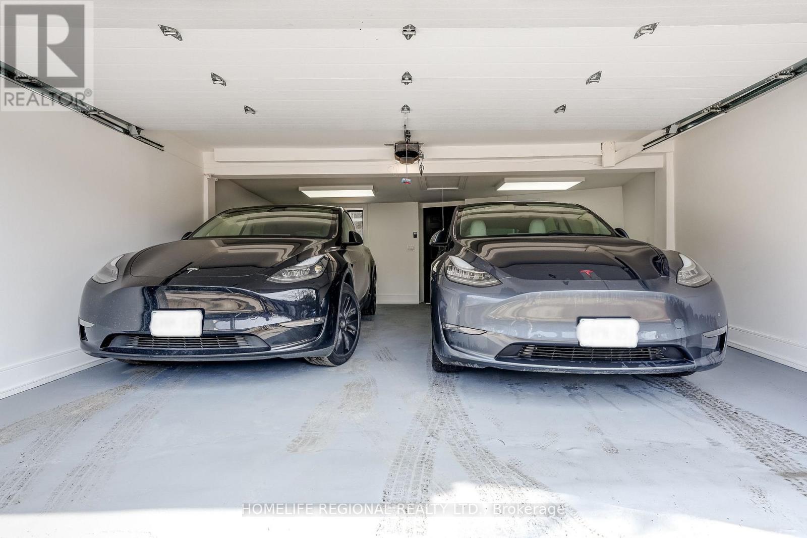 12 Macdonell Avenue, Toronto, Ontario  M6R 2A2 - Photo 45 - W12874496