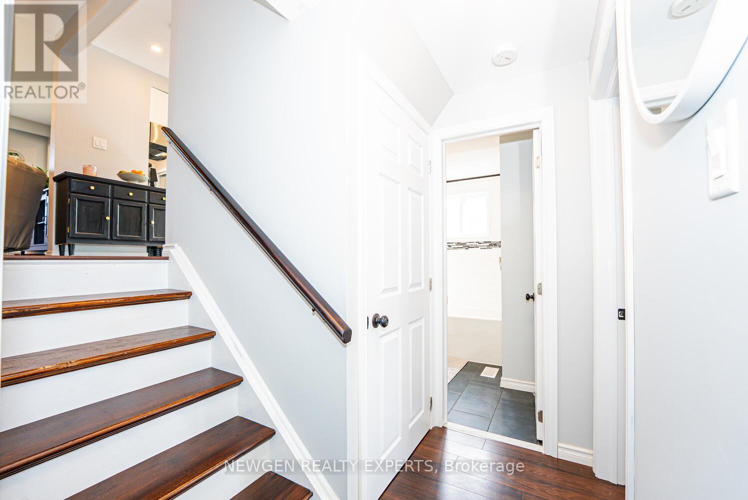 45 Grange Drive, Brampton, Ontario  L6X 2H1 - Photo 27 - W12874588