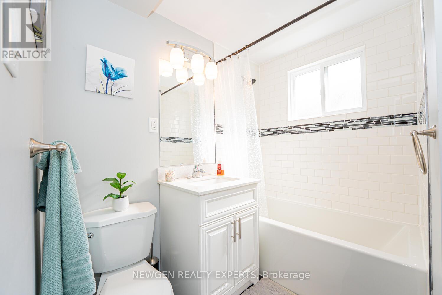 45 Grange Drive, Brampton, Ontario  L6X 2H1 - Photo 33 - W12874588