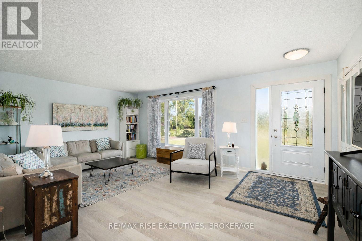 187 Jodi Lane, Drummond/north Elmsley, Ontario  K7H 3C7 - Photo 4 - X12874536