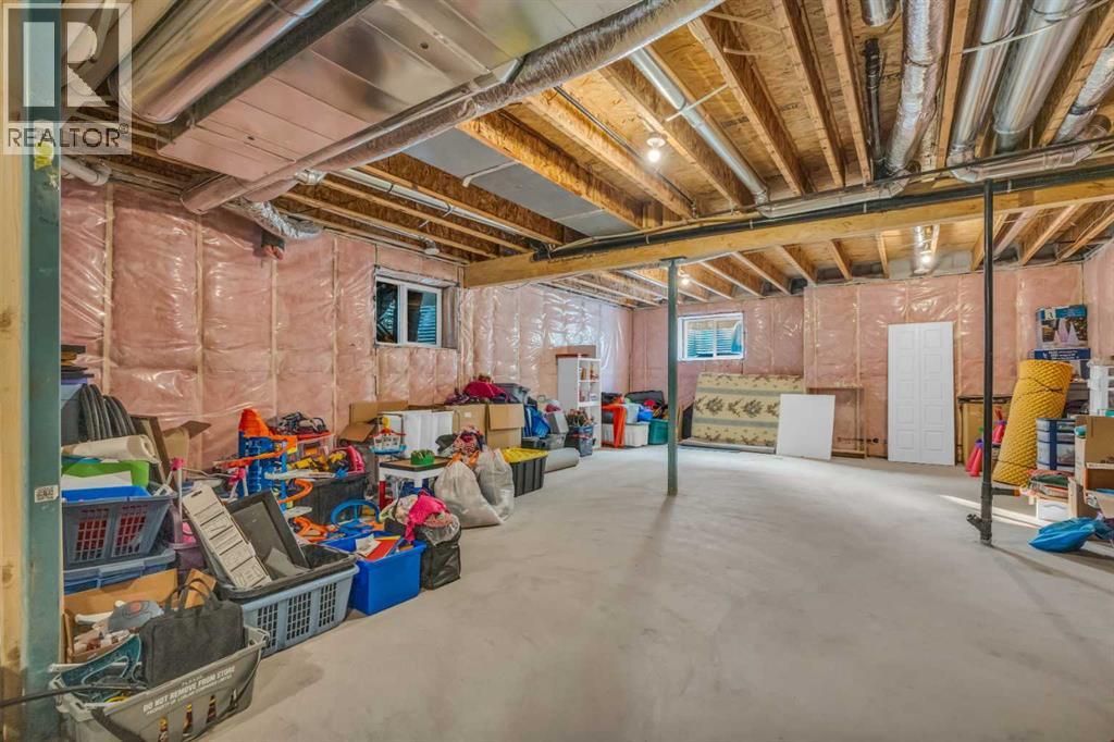 35 Versant View Sw, Calgary, Alberta  T2Y 0W9 - Photo 36 - A2284214