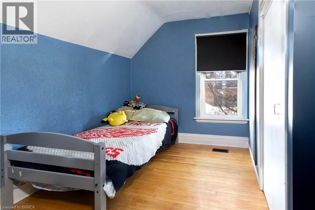 38 Mowat Street, Stratford, Ontario  N5A 2B7 - Photo 16 - 40807853