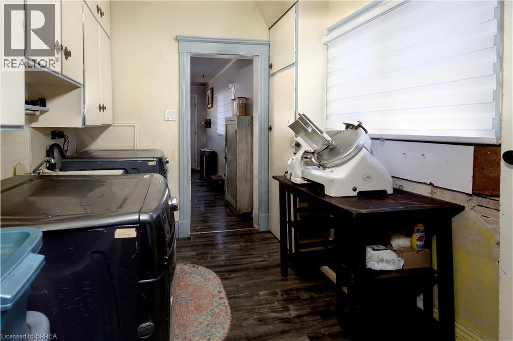 38 Mowat Street, Stratford, Ontario  N5A 2B7 - Photo 17 - 40807853