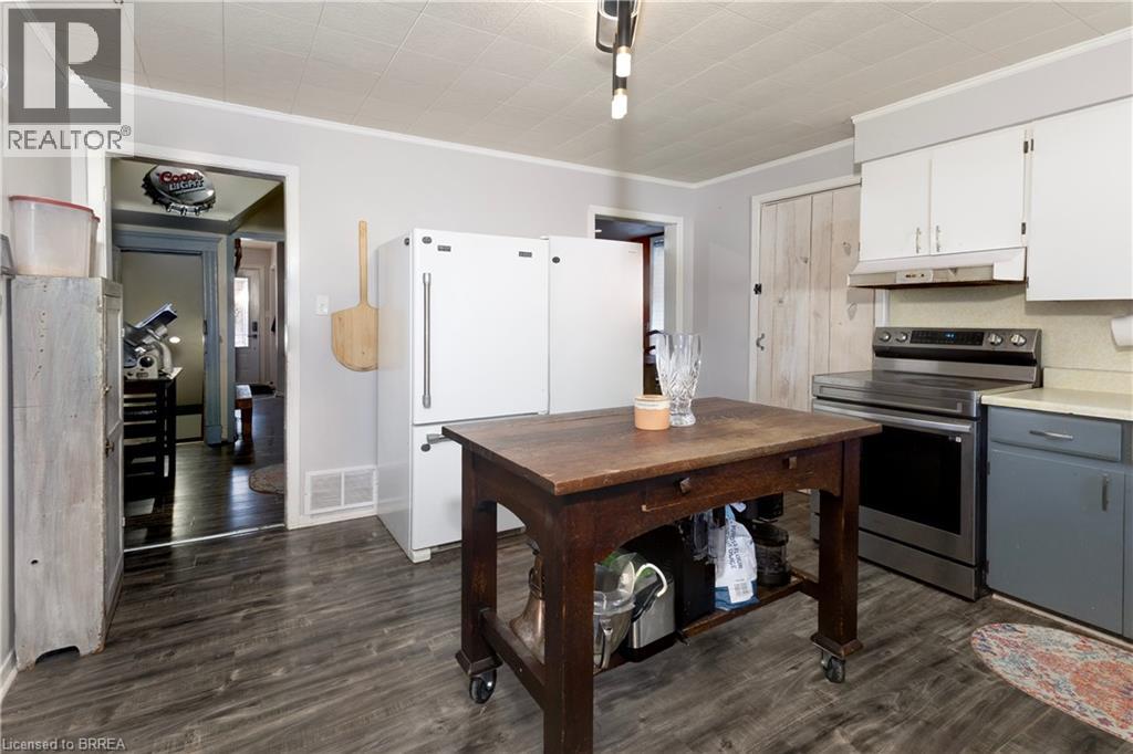 38 Mowat Street, Stratford, Ontario  N5A 2B7 - Photo 10 - 40807853