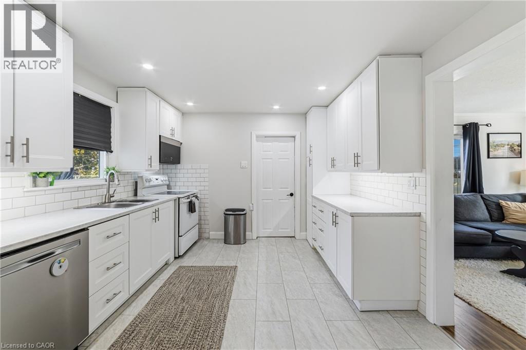 1378 Upper Wellington Street, Hamilton, Ontario  L9A 3S9 - Photo 7 - 40811355