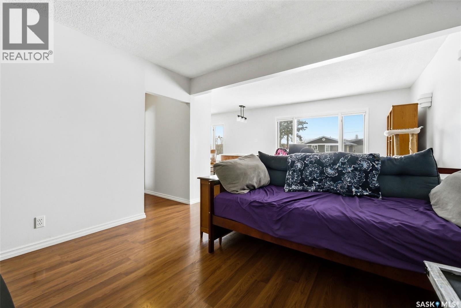 328 Toronto Street N, Regina, Saskatchewan  S4L 0L5 - Photo 6 - SK030163