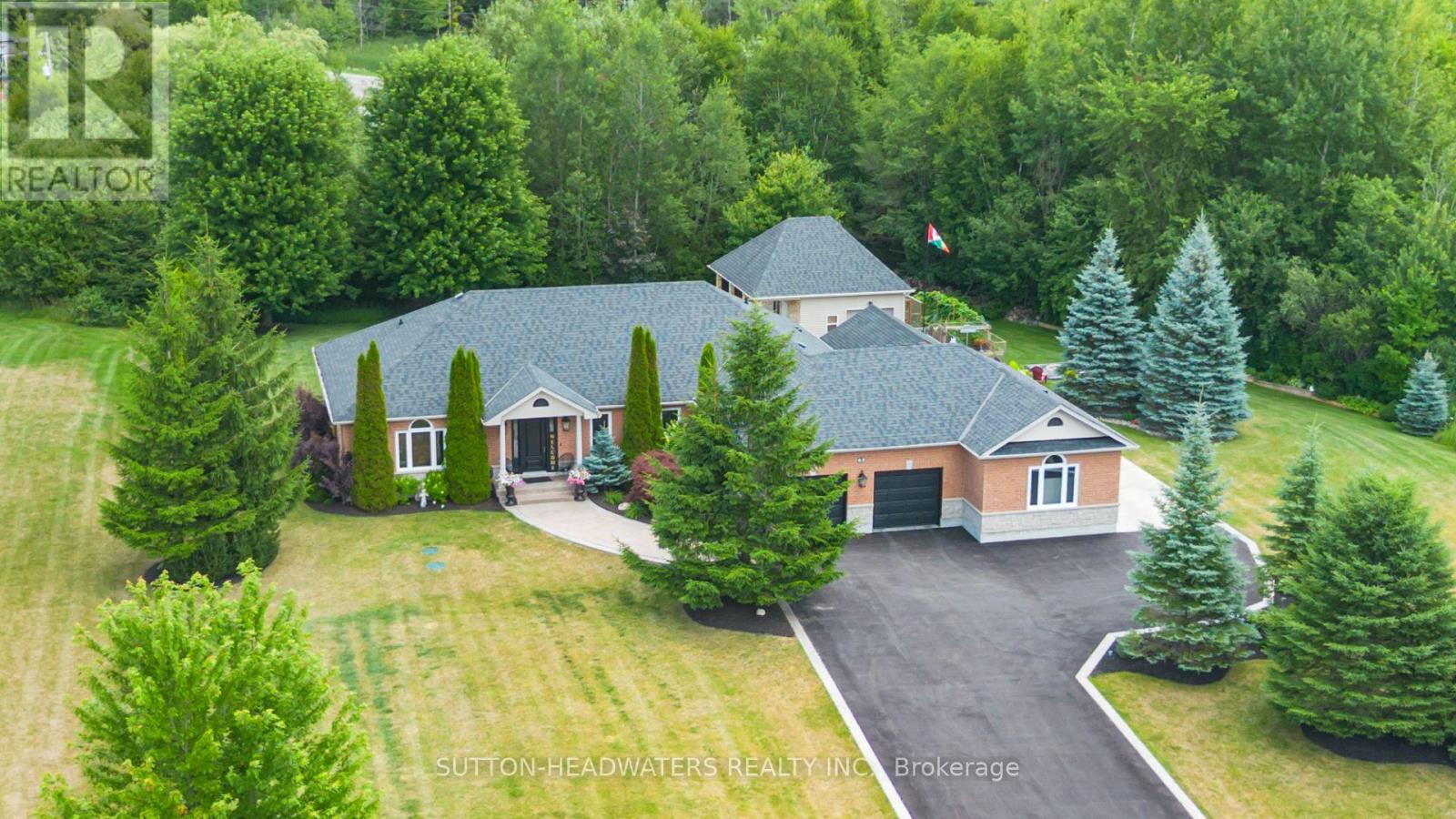 63 BROOKHAVEN CRESCENT, East Garafraxa, Ontario