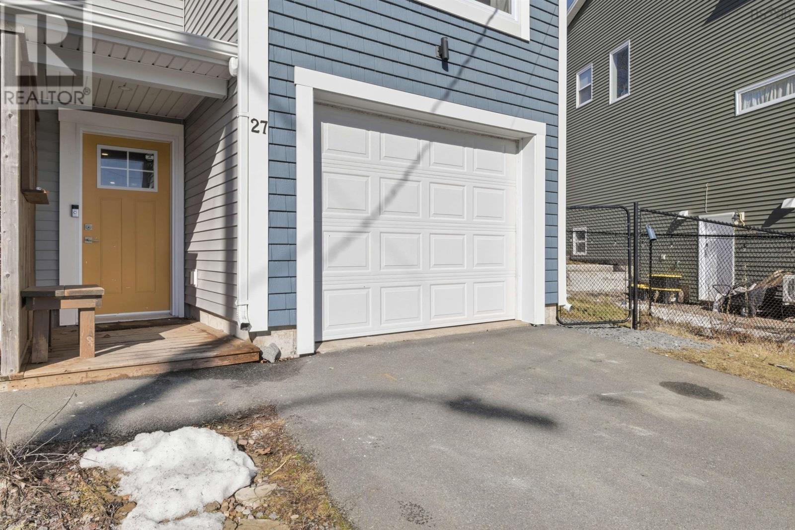 27 Trout Run, Halifax, Nova Scotia  B3P 1X3 - Photo 2 - 202604400