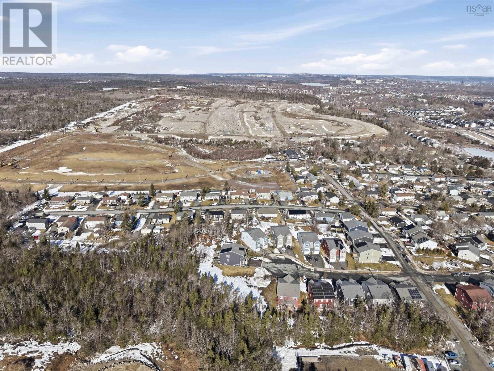 27 Trout Run, Halifax, Nova Scotia  B3P 1X3 - Photo 40 - 202604400