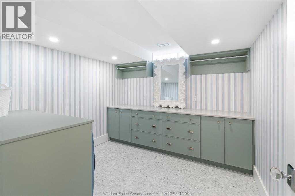 256 Pentilly Road, Tecumseh, Ontario  N8N 2K9 - Photo 44 - 26005185