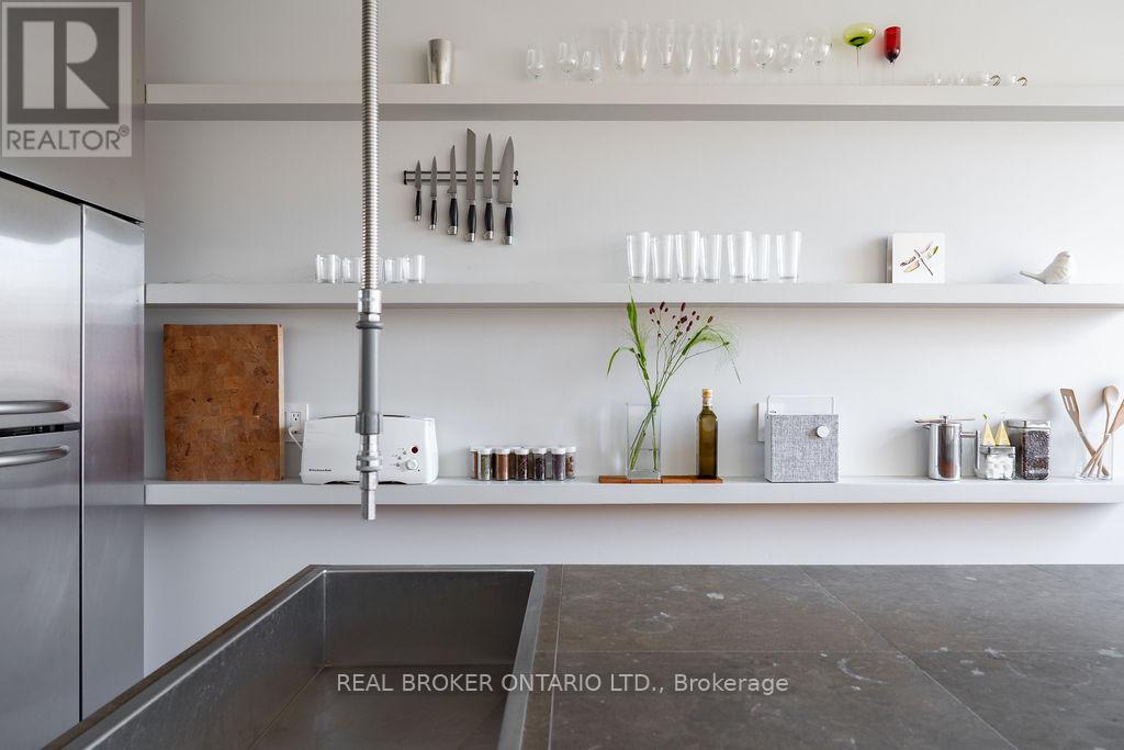 329 Manning Avenue, Toronto (Trinity-Bellwoods), Ontario  M6J 2K8 - Photo 12 - C12777730