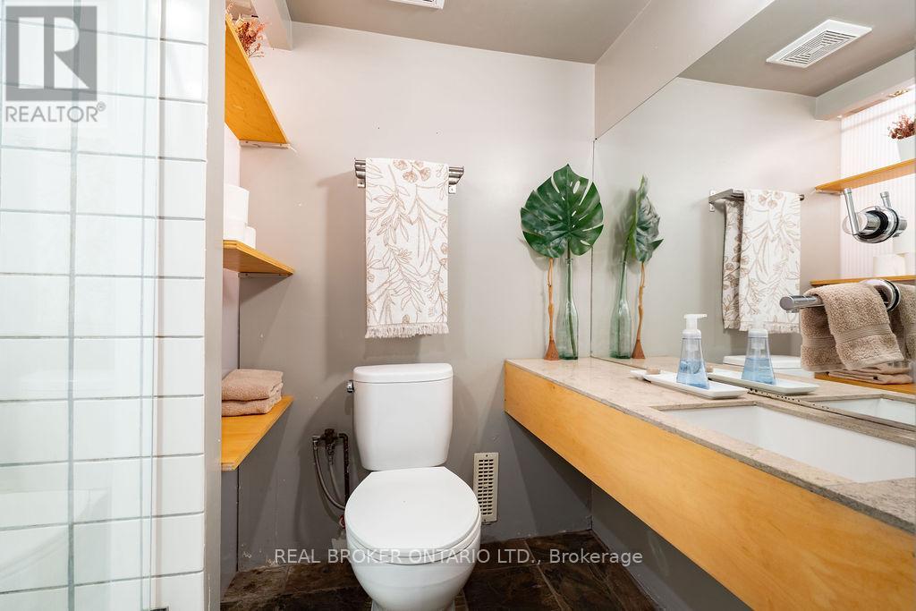 329 Manning Avenue, Toronto (Trinity-Bellwoods), Ontario  M6J 2K8 - Photo 29 - C12777730