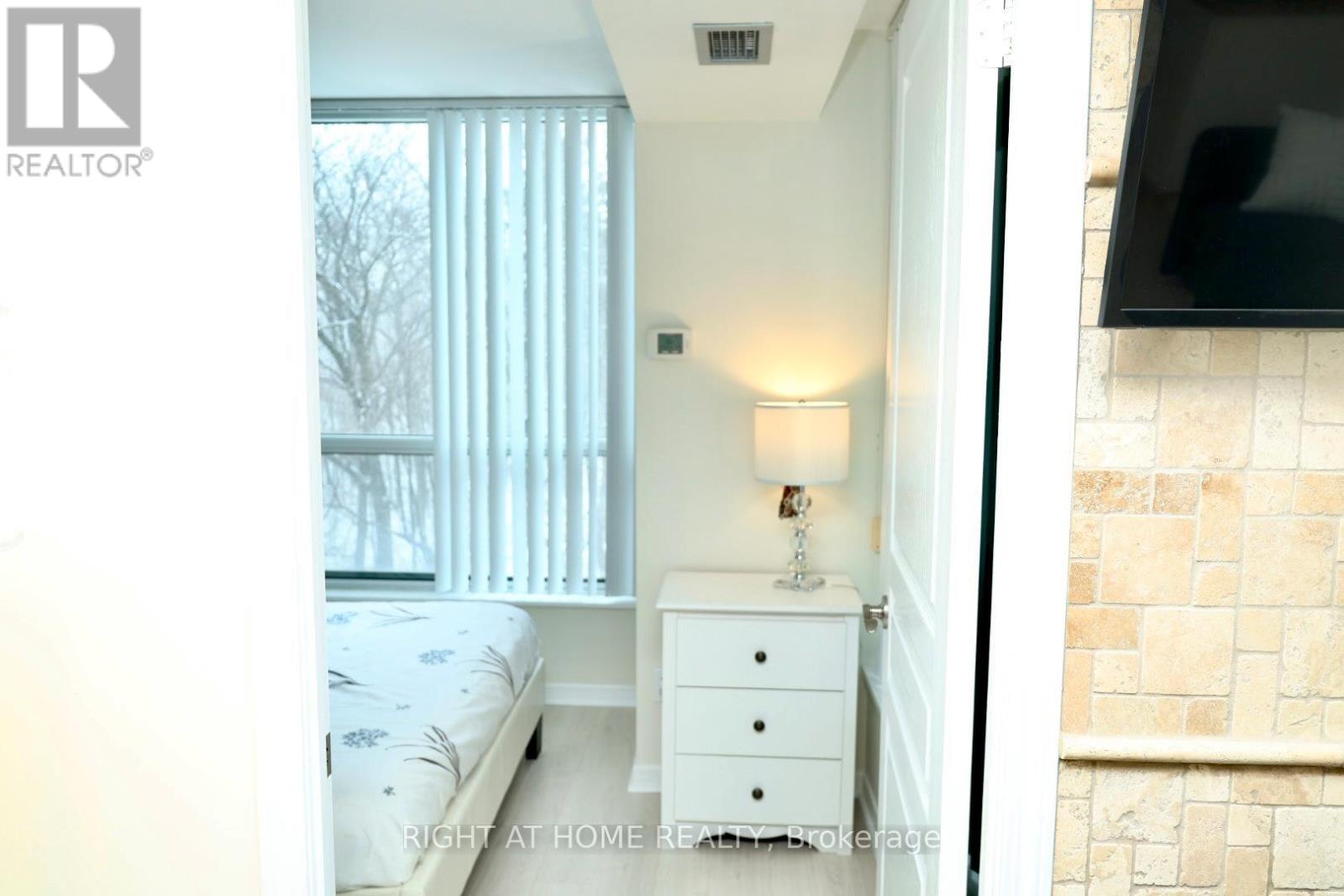 503 - 2565 Erin Centre Boulevard, Mississauga, Ontario  L5M 6Z8 - Photo 13 - W12719852