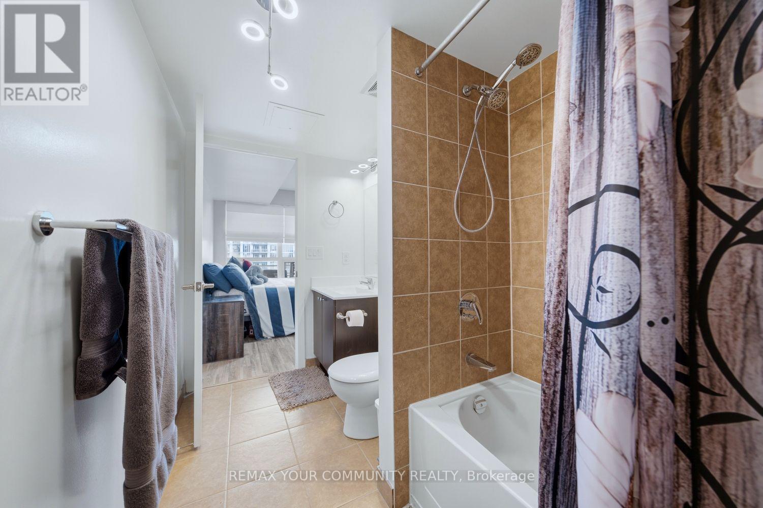 1526 - 38 Joe Shuster Way, Toronto (South Parkdale), Ontario  M6K 0A5 - Photo 28 - W12862034