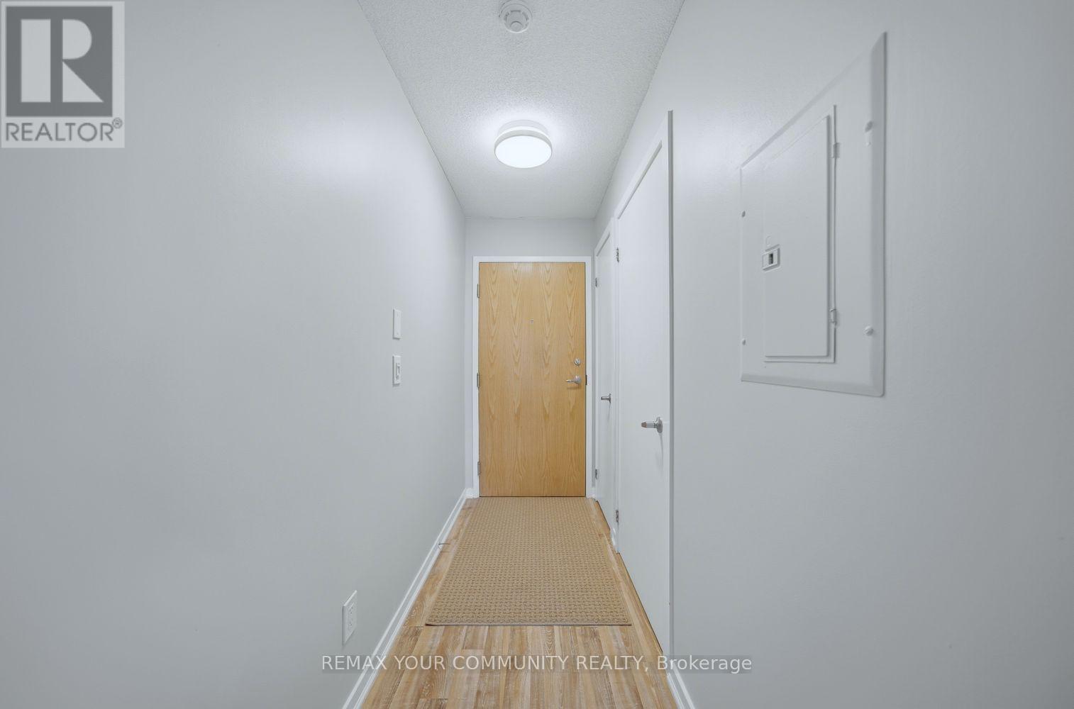 1526 - 38 Joe Shuster Way, Toronto (South Parkdale), Ontario  M6K 0A5 - Photo 4 - W12862034