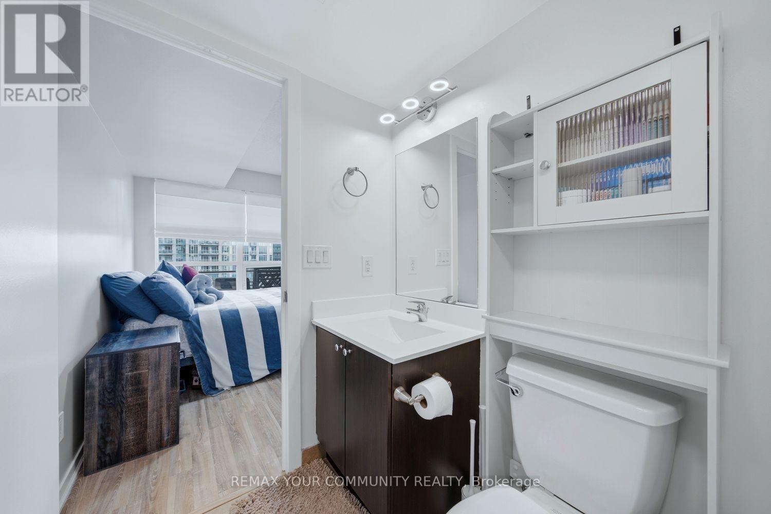 1526 - 38 Joe Shuster Way, Toronto (South Parkdale), Ontario  M6K 0A5 - Photo 29 - W12862034