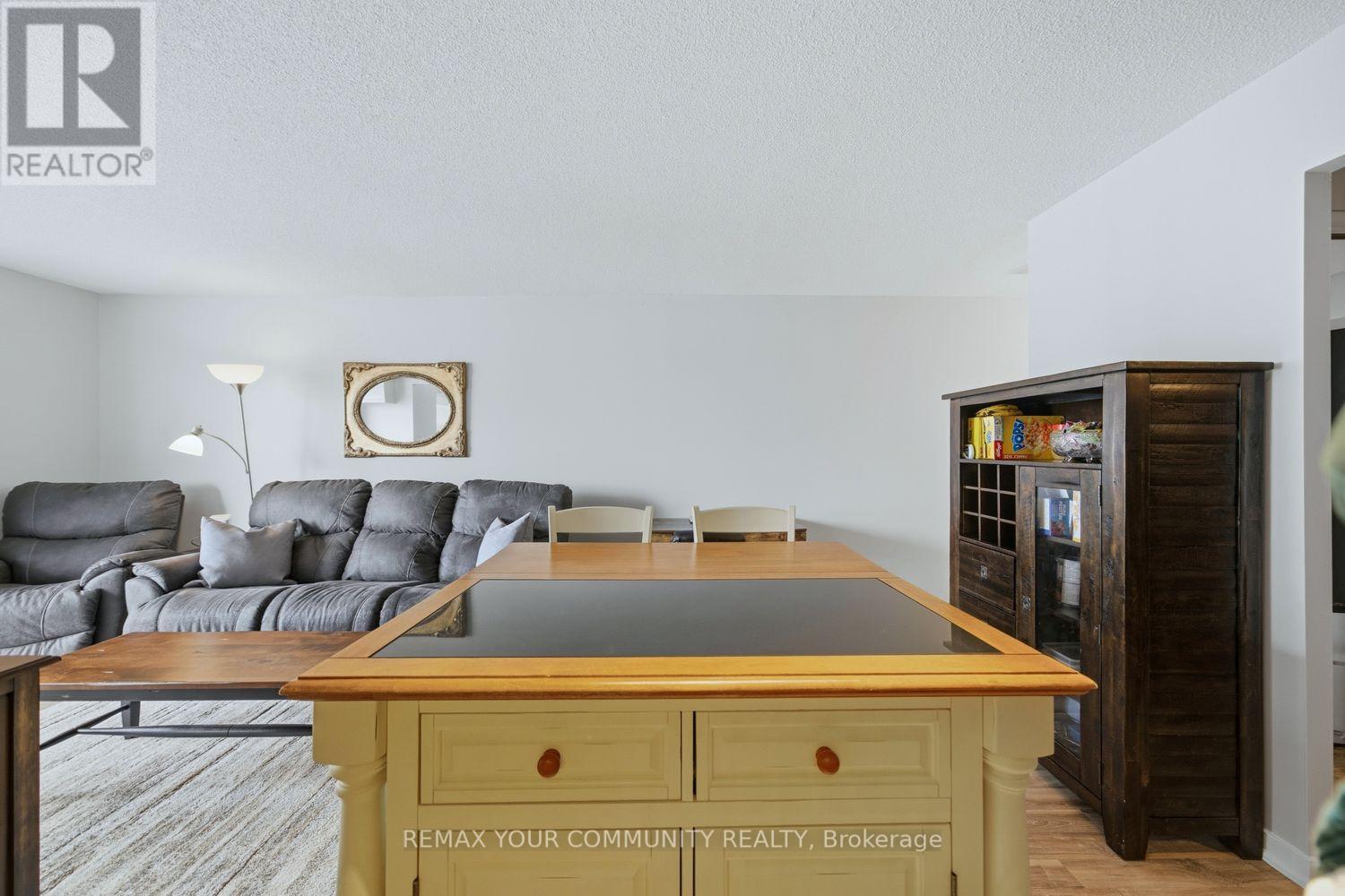 1526 - 38 Joe Shuster Way, Toronto (South Parkdale), Ontario  M6K 0A5 - Photo 14 - W12862034