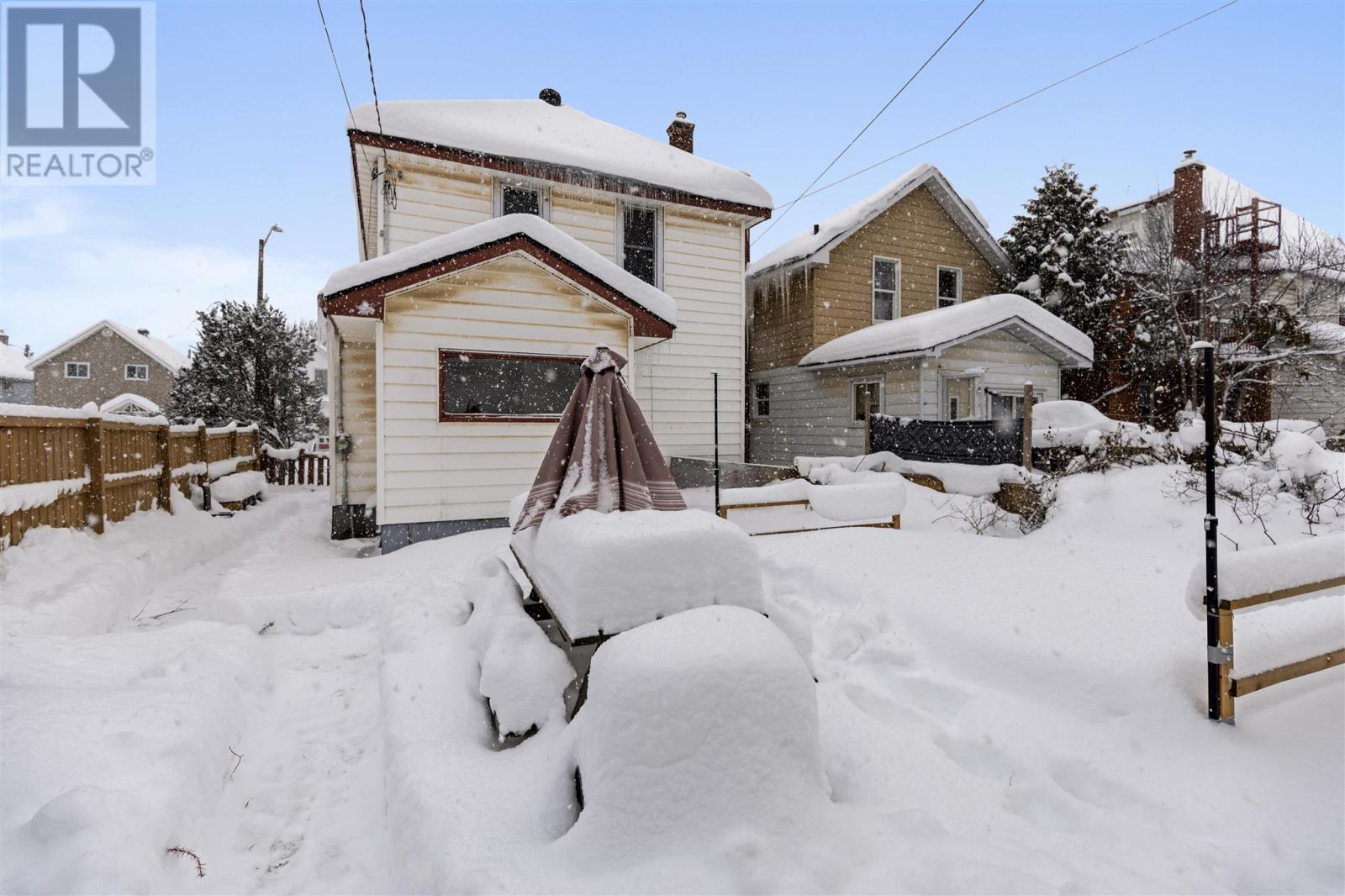 32 Cathcart St, Sault Ste. Marie, Ontario  P6A 1E1 - Photo 28 - SM253455