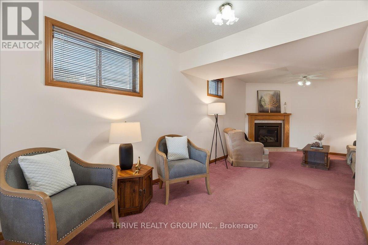 178 Elizabeth Avenue, Ingersoll, Ontario  N5C 3Y2 - Photo 8 - X12869968