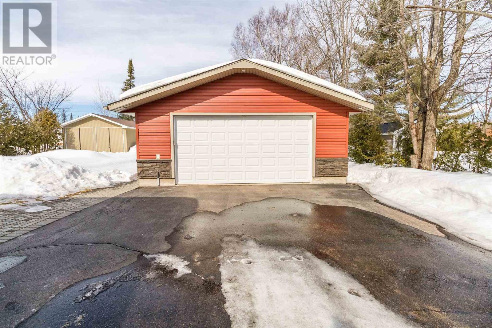 Lorem Ipsum Dolo, Sault Ste. Marie, Ontario  P6A  - Photo 22 - DEMO29461228