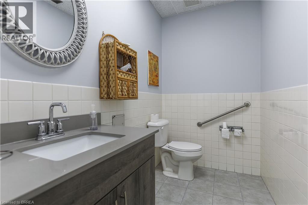 166 Charing Cross Street Unit# A, Brantford, Ontario  N3R 2J4 - Photo 13 - 40809502