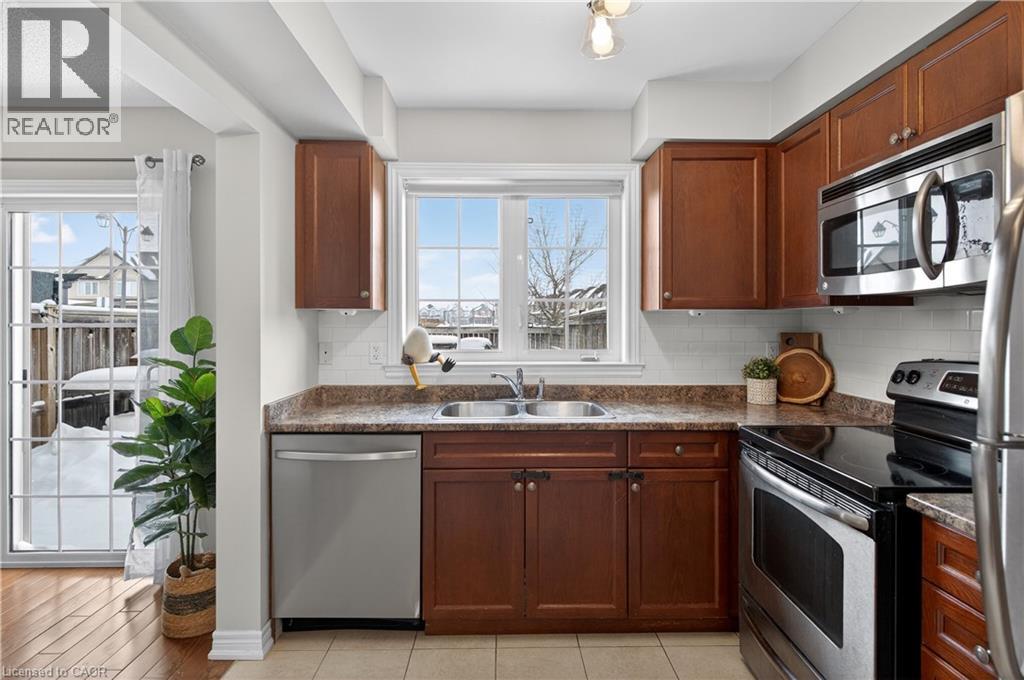 222 Fall Fair Way Unit# 64, Binbrook, Ontario  L0R 1C0 - Photo 8 - 40808520