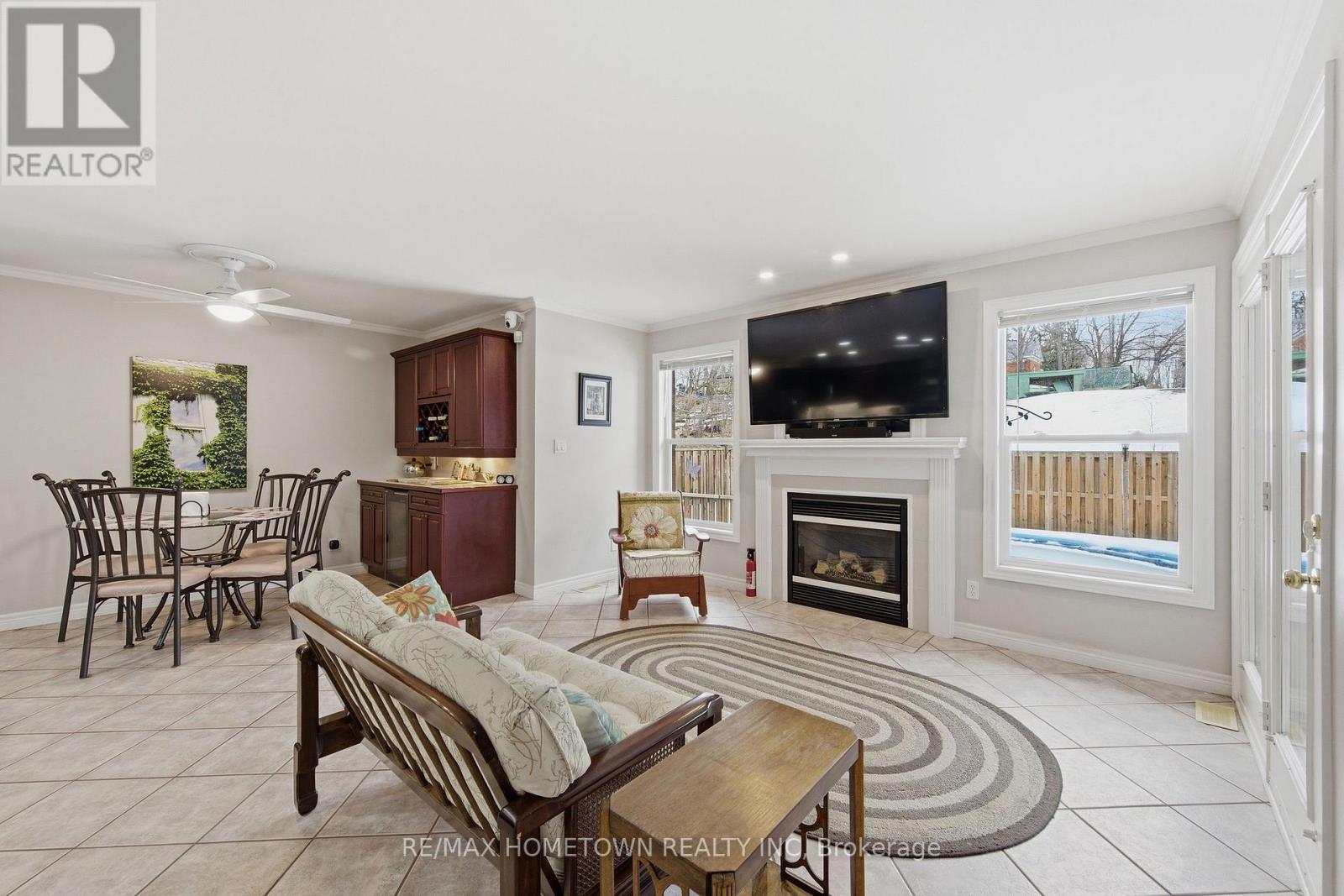 125 Butlers Crescent, Brockville, Ontario  K6V 7K8 - Photo 15 - X12874700