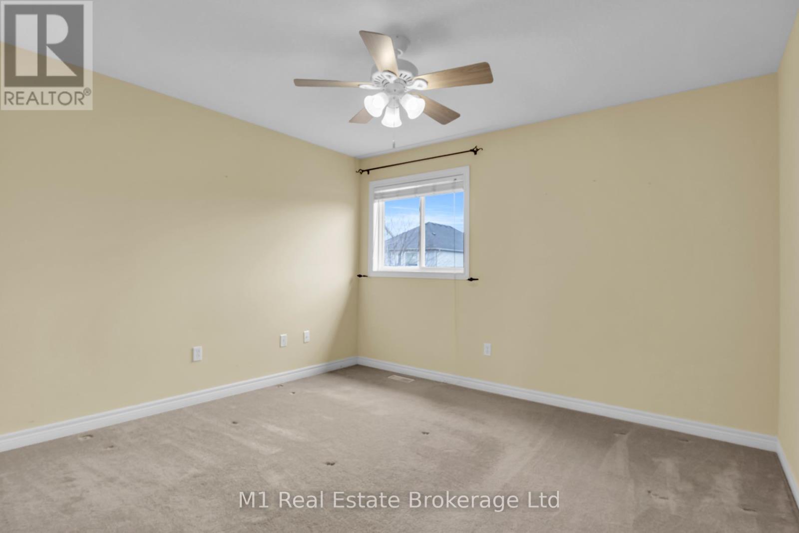 33 Hilltop Road, Guelph (Victoria North), Ontario  N1E 7L4 - Photo 30 - X12874656