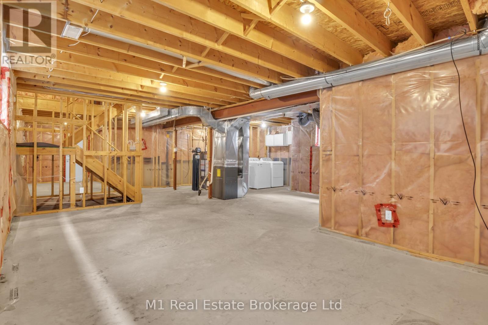 33 Hilltop Road, Guelph (Victoria North), Ontario  N1E 7L4 - Photo 34 - X12874656