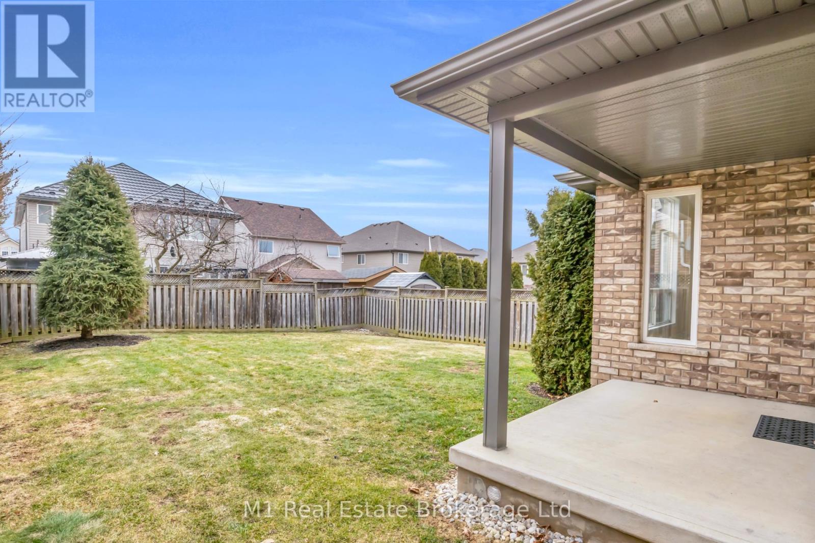 33 Hilltop Road, Guelph (Victoria North), Ontario  N1E 7L4 - Photo 36 - X12874656