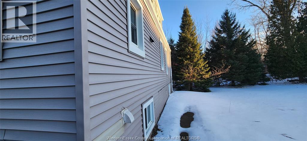 4221 Kennedy Drive East, Windsor, Ontario  N9G 1Y1 - Photo 9 - 26000873