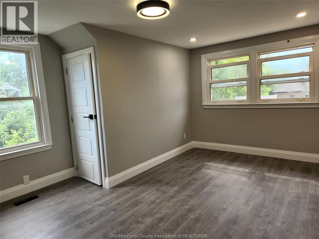 4221 Kennedy Drive East, Windsor, Ontario  N9G 1Y1 - Photo 4 - 26000873
