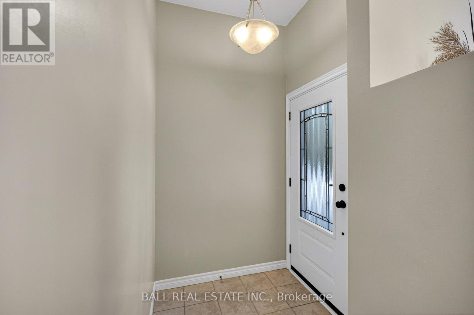 1129 Algonquin Boulevard, Peterborough, Ontario  K9H 6N1 - Photo 8 - X12874710