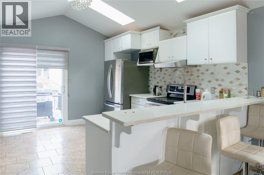 409 Rene Drive, Lasalle, Ontario  N9J 3R2 - Photo 7 - 26005028