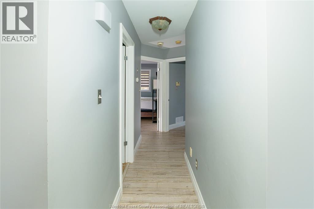 409 Rene Drive, Lasalle, Ontario  N9J 3R2 - Photo 9 - 26005028