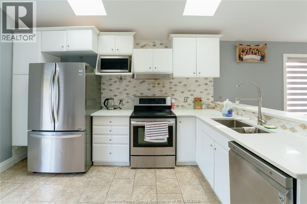 409 Rene Drive, Lasalle, Ontario  N9J 3R2 - Photo 8 - 26005028